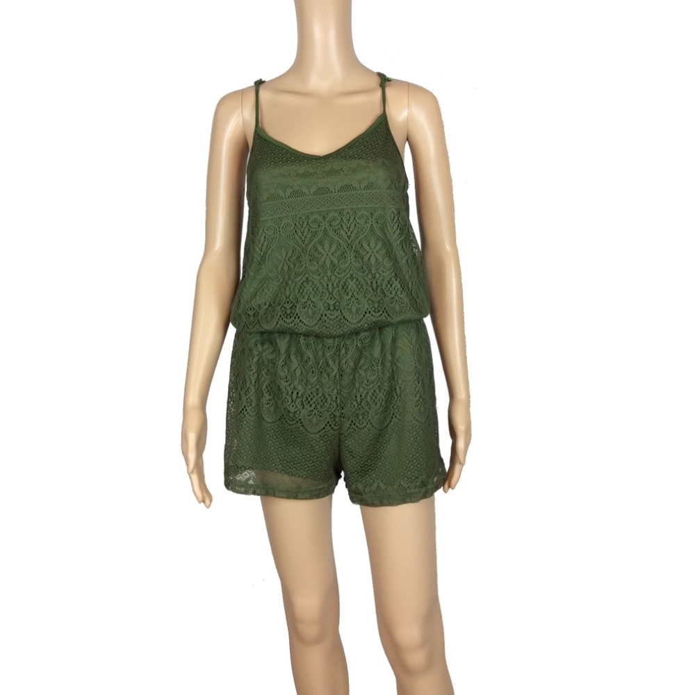 NWOT Bobbie Brooks green lace criss cross romper